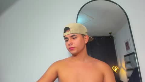 lianfox_ online show from 06.15.26