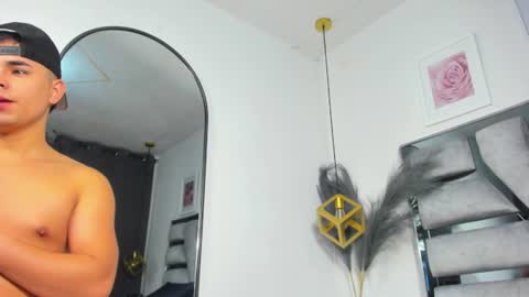 lianfox_ online show from 06.19.26