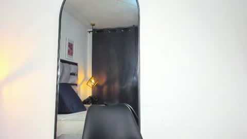 lianfox_ online show from 06.30.26