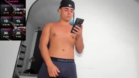 lianfox_ online show from 07.21.26