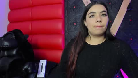 liany_taylor online show from 02.04.26