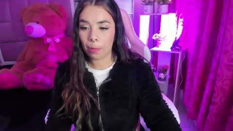 liany_taylor online show from 06.14.26
