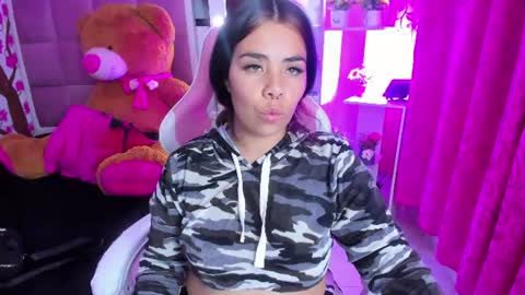 liany_taylor online show from 06.17.26