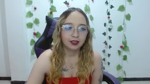 Lia Roberts online show from 04.17.26