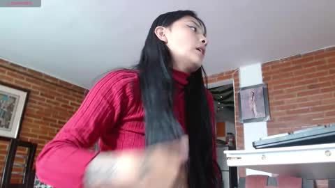 Liarouse04 online show from 02.18.26