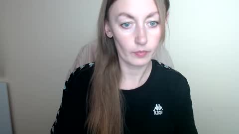 Lia online show from 05.06.26