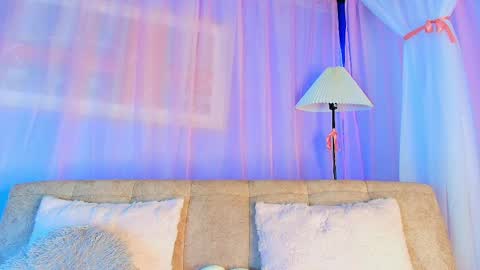 Valentina Hall online show from 05.04.26