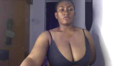 Snapshot of lick_my_pussyyy226651 chatting on 12.05.24 caira online show from 12.05.24