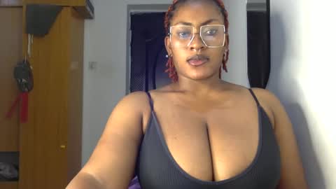 Snapshot of lick_my_pussyyy226651 chatting on 12.17.24 caira online show from 12.17.24