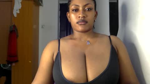 Snapshot of lick_my_pussyyy226651 chatting on 12.26.24 caira online show from 12.26.24