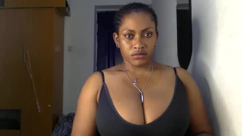 Snapshot of lick_my_pussyyy226651 chatting on 01.03.25 caira online show from 01.03.25