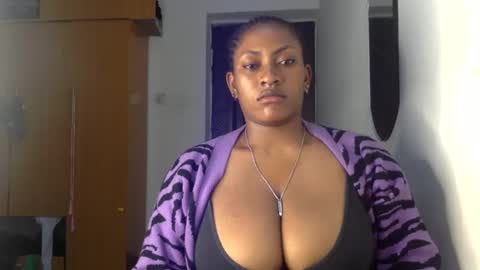 Snapshot of lick_my_pussyyy226651 chatting on 01.12.25 caira online show from 01.12.25