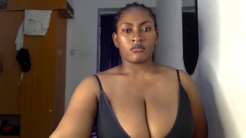 Snapshot of lick_my_pussyyy226651 chatting on 02.06.25 caira online show from 02.06.25