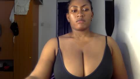 Snapshot of lick_my_pussyyy226651 chatting on 02.07.25 caira online show from 02.07.25