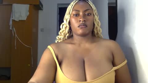 Snapshot of lick_my_pussyyy226651 chatting on 02.11.25 caira online show from 02.11.25