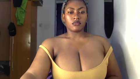 Snapshot of lick_my_pussyyy226651 chatting on 02.20.25 caira online show from 02.20.25