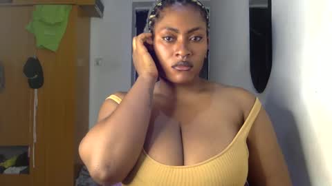 Snapshot of lick_my_pussyyy226651 chatting on 02.21.25 caira online show from 02.21.25