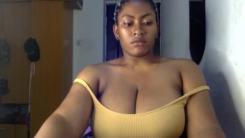 Snapshot of lick_my_pussyyy226651 chatting on 02.25.25 caira online show from 02.25.25