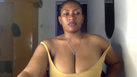 Snapshot of lick_my_pussyyy226651 chatting on 03.12.25 caira online show from 03.12.25