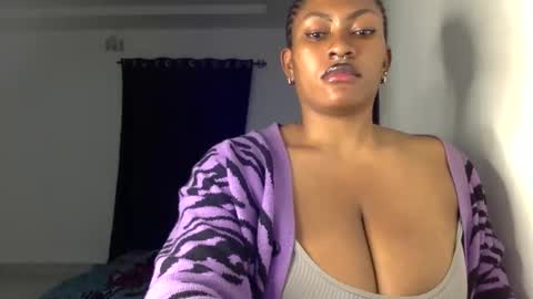 Snapshot of lick_my_pussyyy226651 chatting on 09.24.25 caira online show from 09.24.25