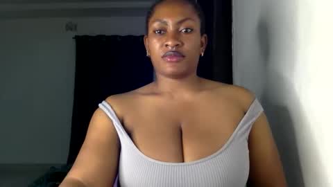 Snapshot of lick_my_pussyyy226651 chatting on 10.08.25 caira online show from 10.08.25