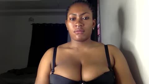 Snapshot of lick_my_pussyyy226651 chatting on 06.01.26 caira online show from 06.01.26