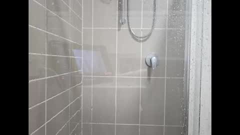 Snapshot of lickitwell29 chatting on 12.14.24 lickitwell29 online show from 12.14.24