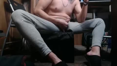 lickurlipz1 online show from 11.13.25