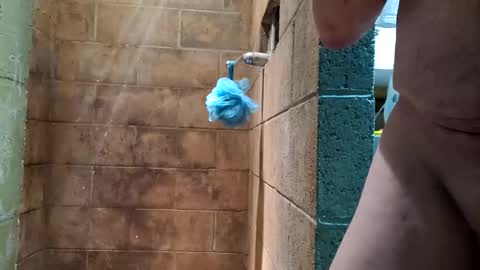 Snapshot of licorice10 chatting on 12.22.24 Licorice10 online show from 12.22.24