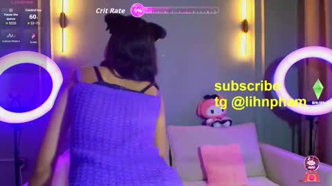 Snapshot of lihnpham chatting on 01.08.26 Lihn Pham online show from 01.08.26