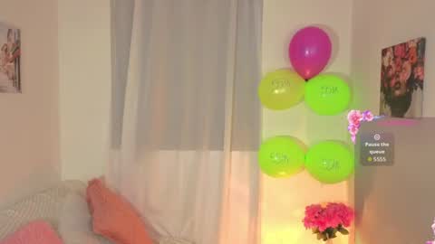 Snapshot of liiaa__7 chatting on 07.21.26 liiaa online show from 07.21.26