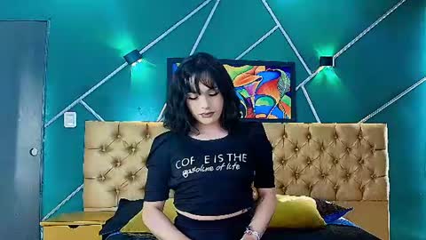 Liiaa Sweett  online show from 06.23.26