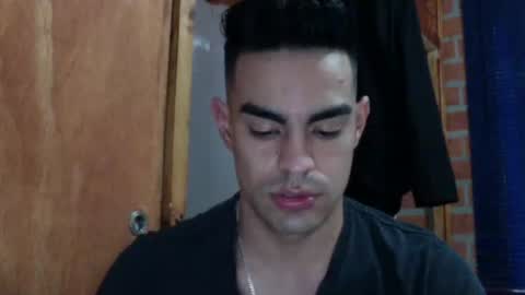 Snapshot of liiam_collins chatting on 10.26.25 liiam online show from 10.26.25