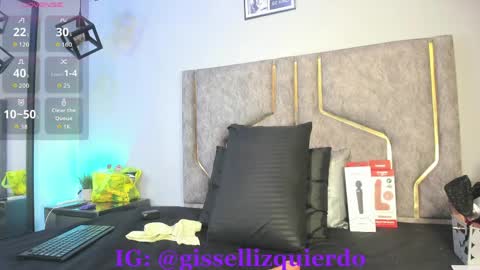 Snapshot of liincostelloo chatting on 06.07.26 liincostelloo online show from 06.07.26