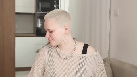 likaaberry online show from 03.25.26