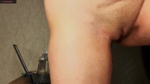 Snapshot of likavibe chatting on 12.19.25 likavibe online show from 12.19.25