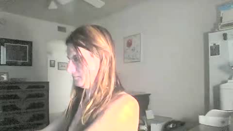Snapshot of likerightnow chatting on 07.10.26 likerightnow online show from 07.10.26