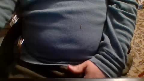 Snapshot of likestobewatchedm chatting on 11.07.25 N online show from 11.07.25