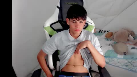 Snapshot of lil_babyyy_ chatting on 01.11.26 LIAM online show from 01.11.26