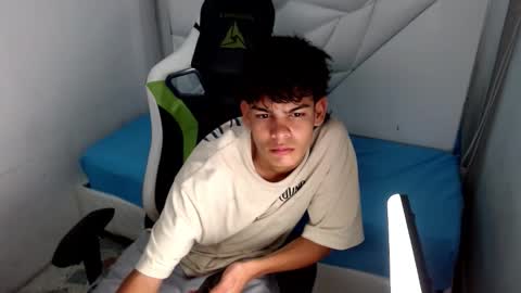 Snapshot of lil_babyyy_ chatting on 01.16.26 LIAM online show from 01.16.26