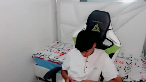 Snapshot of lil_babyyy_ chatting on 01.17.26 LIAM online show from 01.17.26