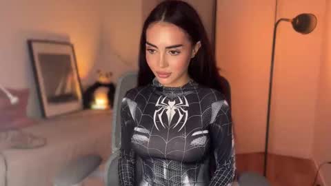 Snapshot of lil_gabbyg chatting on 11.14.25 Gabriela online show from 11.14.25