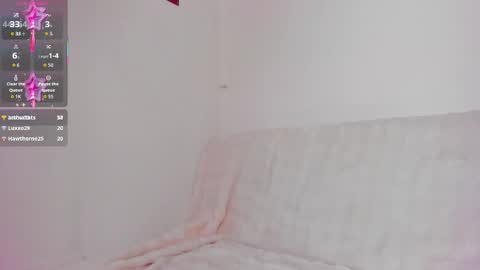 Snapshot of lil_hanna18 chatting on 02.12.26 Hanna online show from 02.12.26