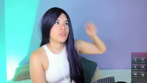 Lola online show from 02.23.25