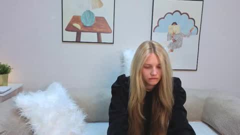 Emma online show from 09.25.25