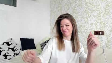 Snapshot of lil_uff chatting on 02.24.26 aka princessmaya online show from 02.24.26