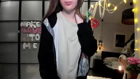 Snapshot of lil_uff chatting on 03.07.26 aka princessmaya online show from 03.07.26