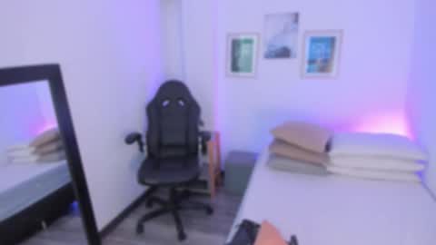 L I L A   online show from 10.27.25