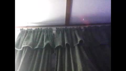 Snapshot of lilbit4u chatting on 12.30.24 lilbit4u online show from 12.30.24