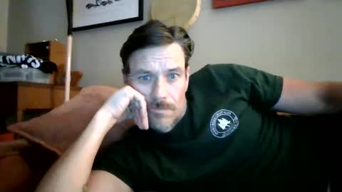 Snapshot of lildeer1980 chatting on 05.21.26 lildeer1980 online show from 05.21.26